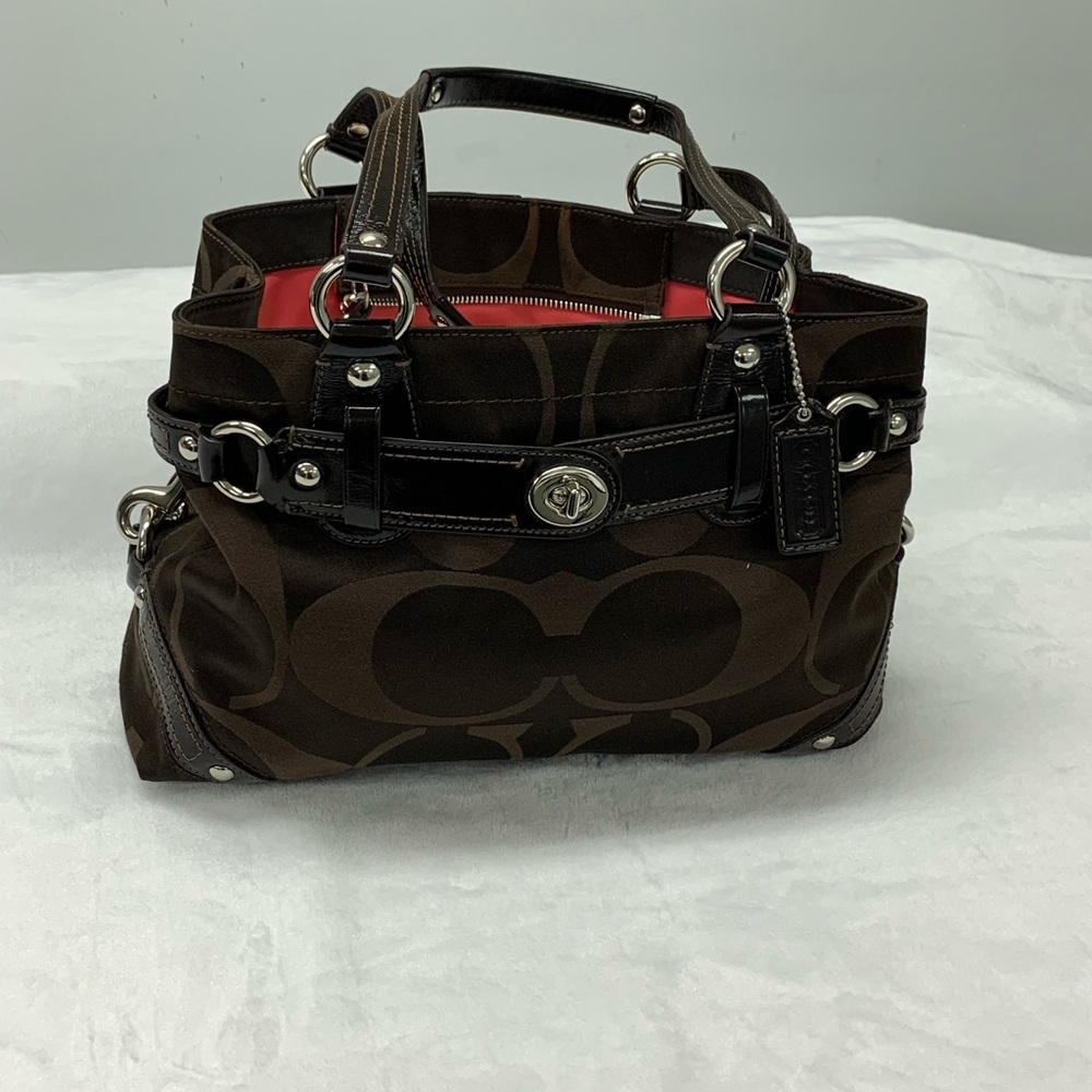 Coach Carly Signature C Logo Purse/Handbag